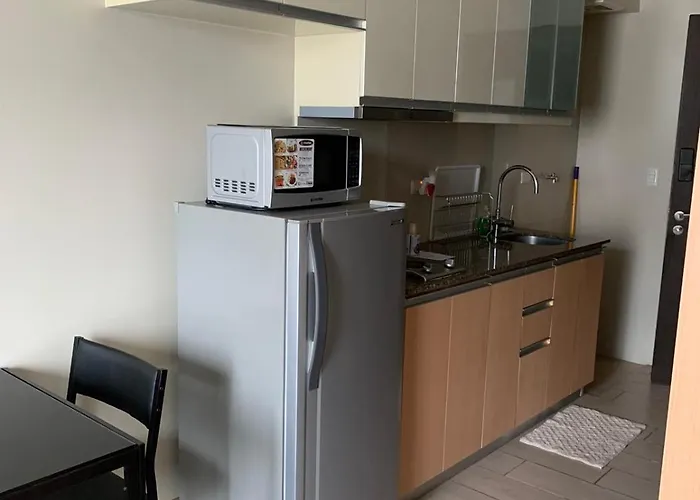 One Eastwood Tower 1 *