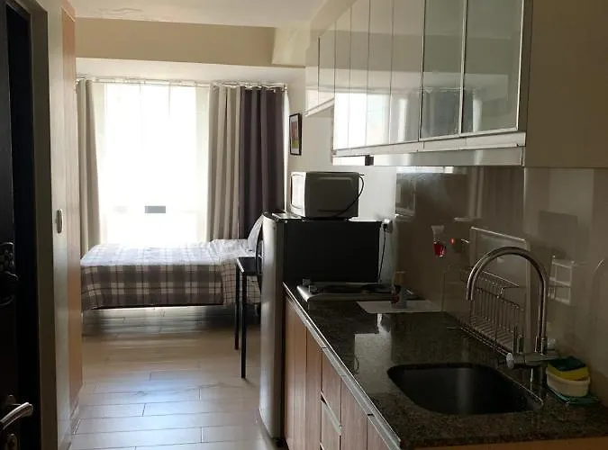 One Eastwood Tower 1 * Manila